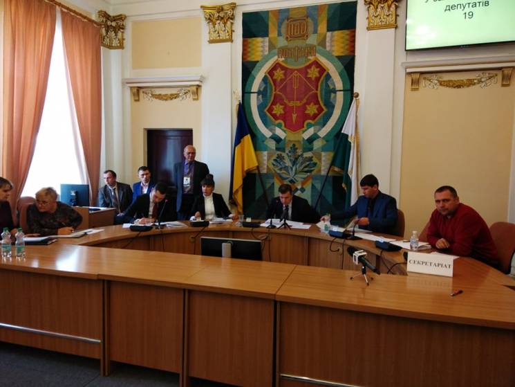 Сесію Полтавської міськради продовжили,…