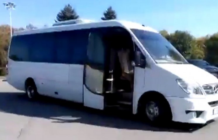 Шуфрич драпал от кулаков на автобусе «ти…