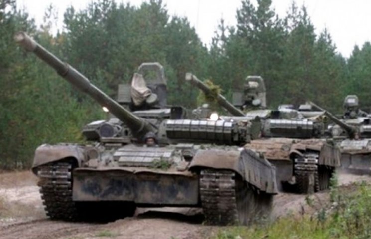 Россия перебросила под Мариуполь бронете…