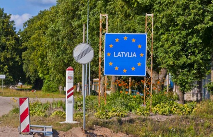 Надивившись на Україну, Латвія ускладнит…