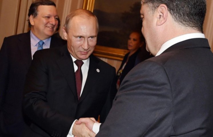 Путин и Порошенко в центре внимания всег…
