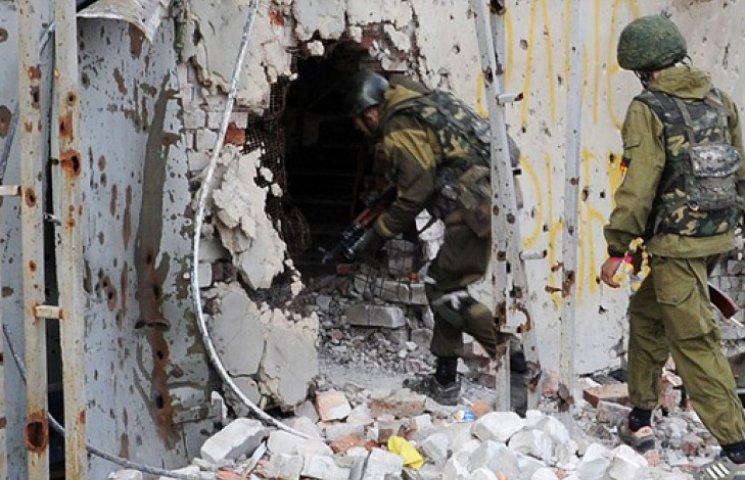 На улицы Донецка падают снаряды: возможн…
