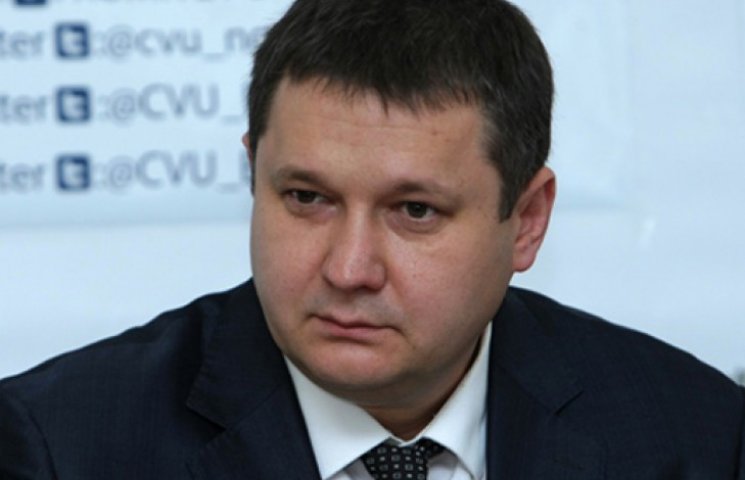 В Киеве один из кандидатов давит на набл…