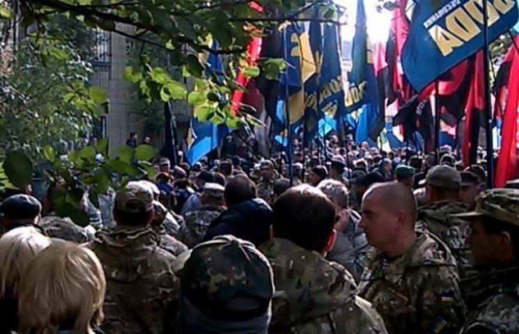 Марш националистов дошел до Лукьяновског…