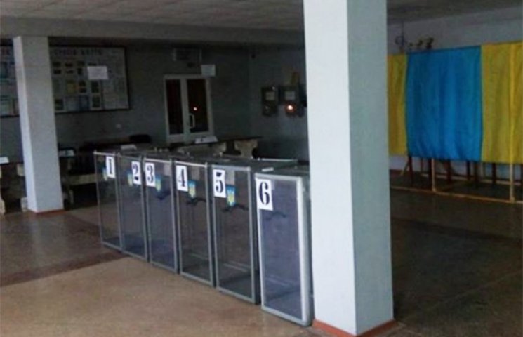 В Украине не открылись 237 избирательных…
