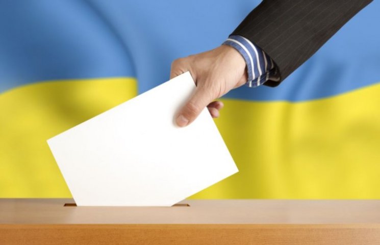 На виборчих дільницях Одеси залишають "з…