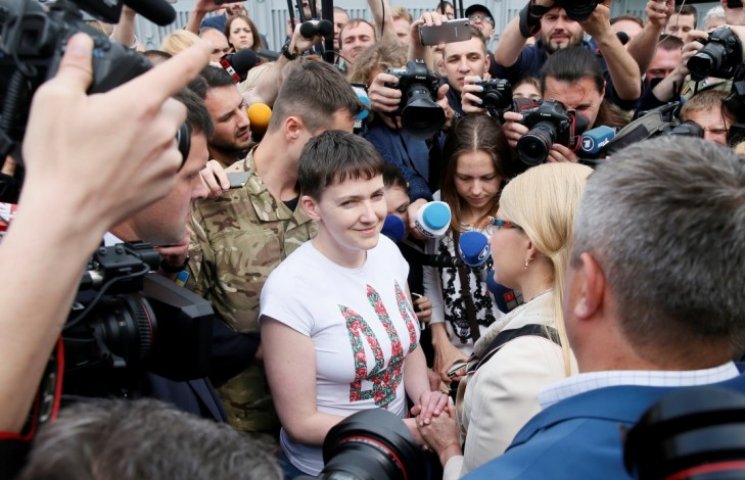 Когда Тимошенко заметит Савченко и ее др…