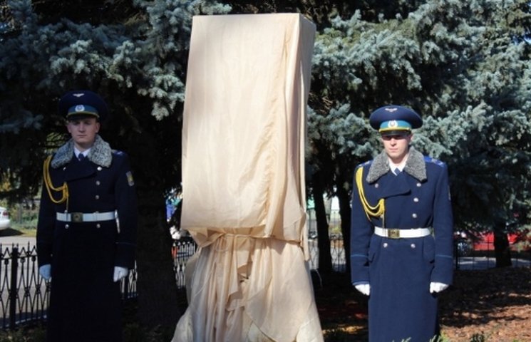 У вінницькому селі встановили пам’ятник…