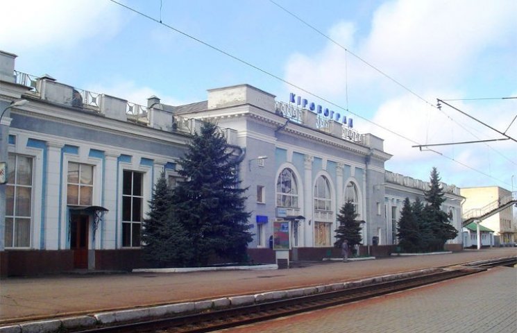 Министра просят запустить поезд на Львов…