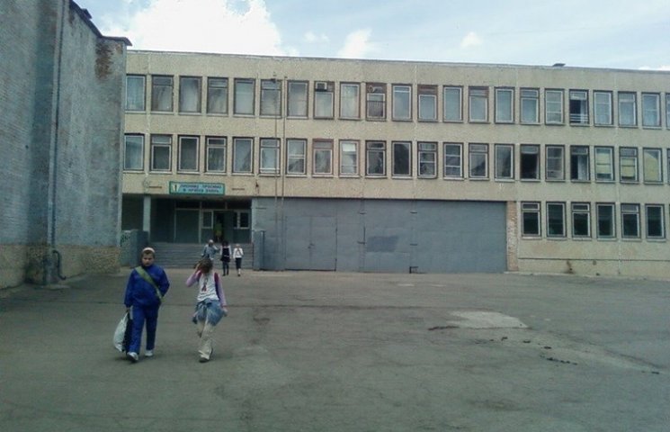 В Кропивницком на ремонте школы №18 сэко…