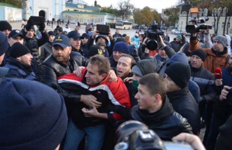 В Киеве подрались за свободу для конопли…