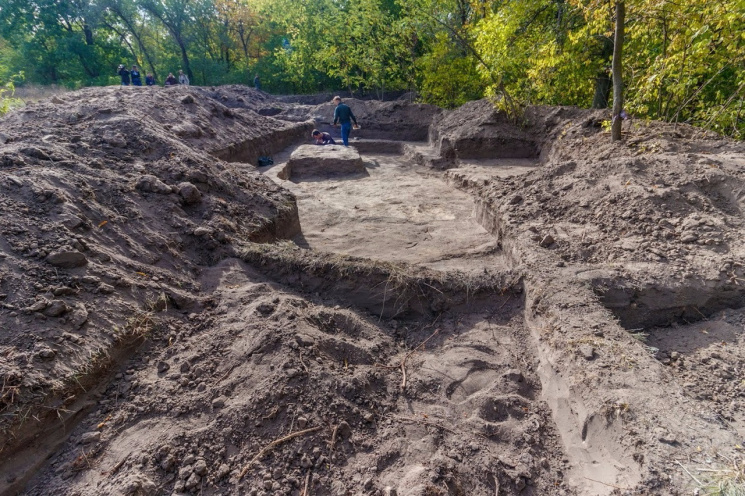 У Дніпрі археологи знайшли хату XVII сто…