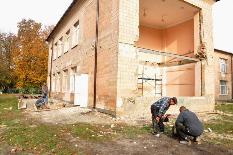 Школу мистецтв в Дунаївцях ремонтують за…
