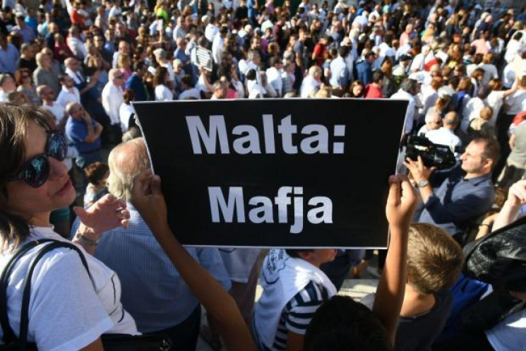 Тисячі жителів Мальти вийшли на демонстр…