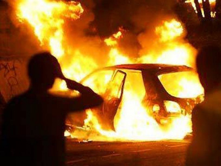 На Мукачівщині вночі згорів автомобіль…