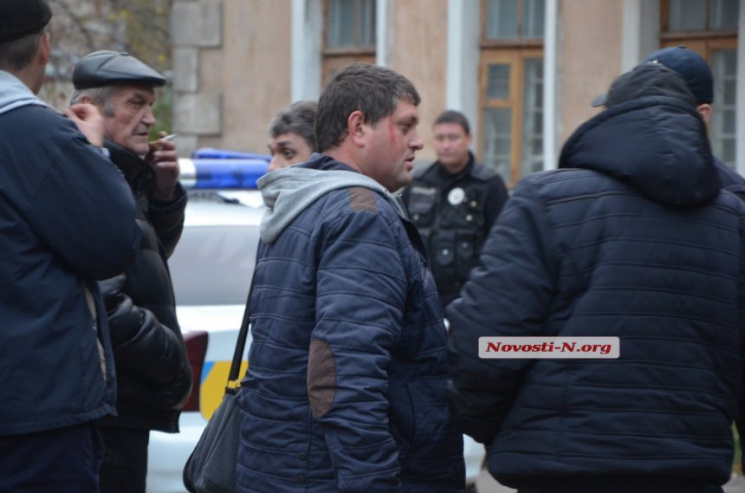 В Николаеве пьяные полицейские подрались…