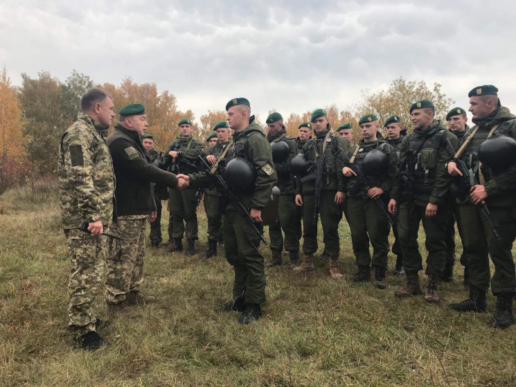 Офицеров мобильных подразделений начали…