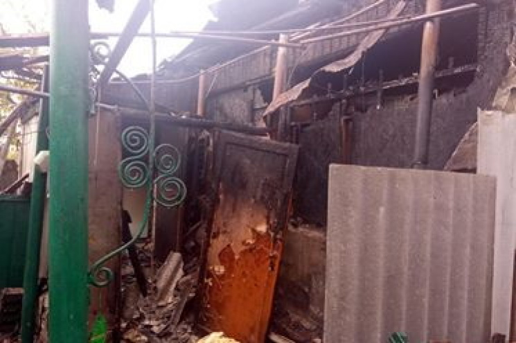 На Харківщині через піч спалахнув будино…