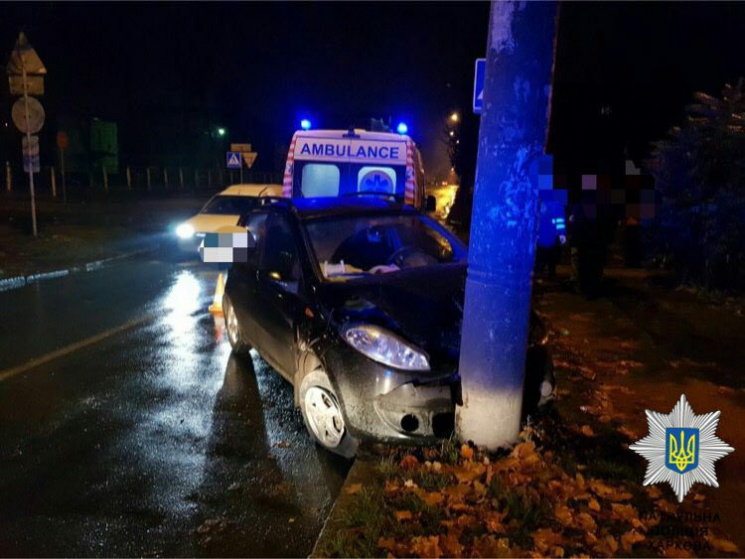 В Харькове пьяный водитель направил авто…