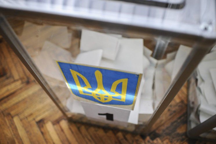 Выборы на Харьковщине прошли почти без н…