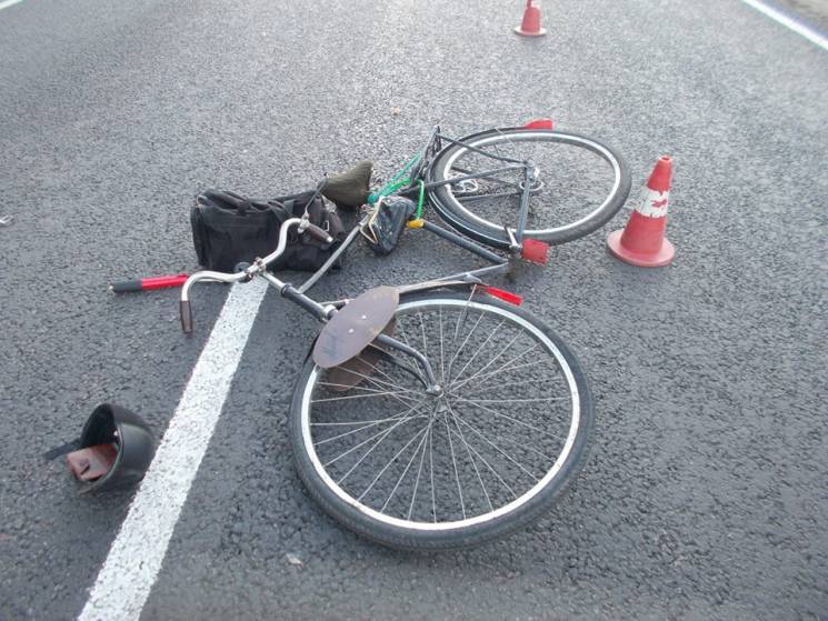 На Сумщині у Шостці водій збив велосипед…