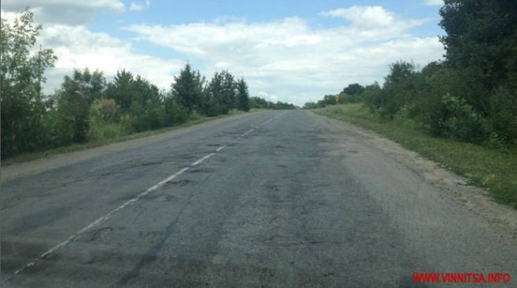 Під Вінницею триває ремонт дороги (ФОТО)…