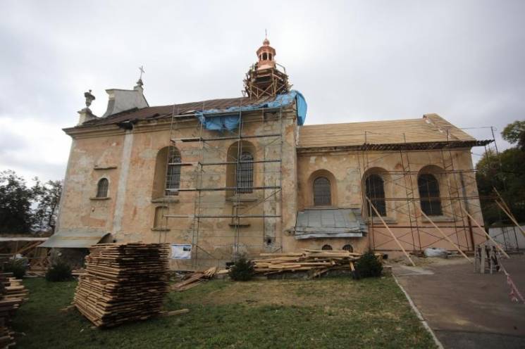 У Львові реставрують колишній костел свя…