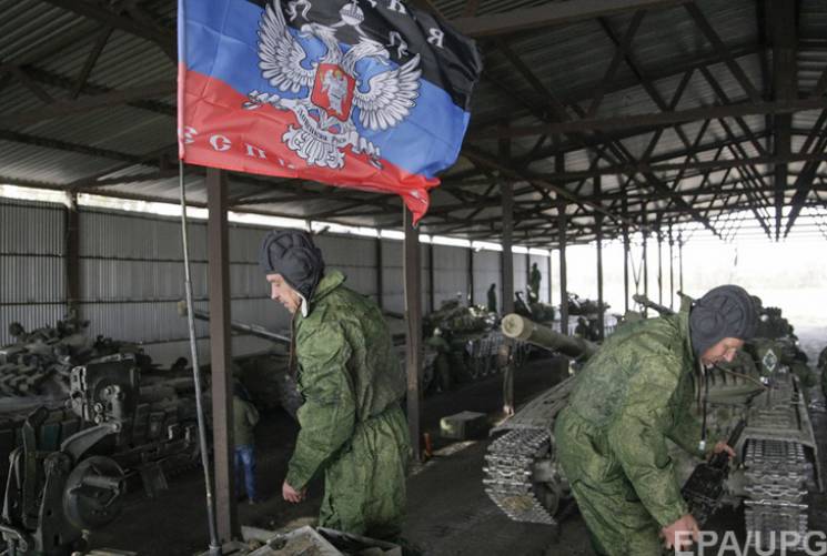На Донбассе оккупанты возводят новые укр…