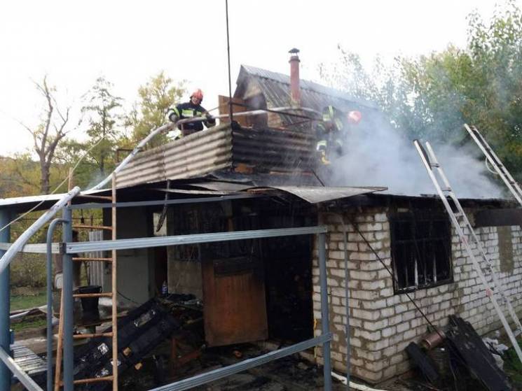 В Полтаве горел жилой дом, пострадал 55-…