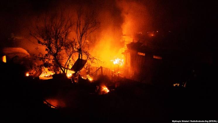В Одесі загорілося узбережжя: Знищено 16…