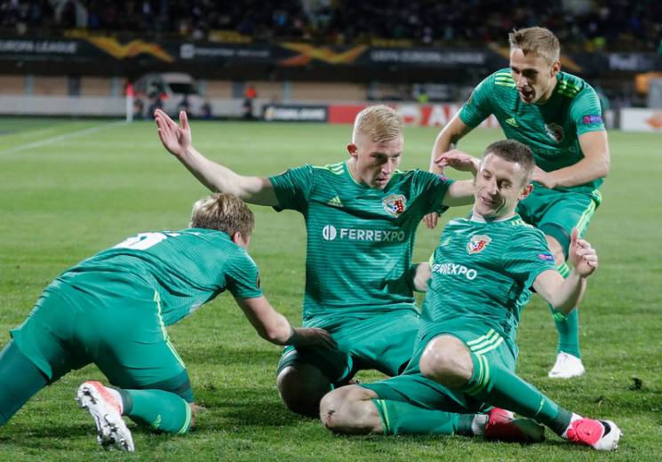 В матче первого круга Владислав Кулач положил шедевральный гол в ворота Мариуполя