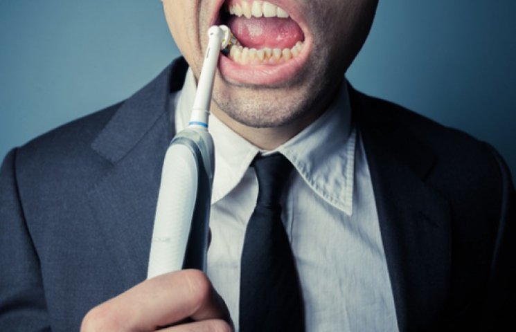 Електрощітки шкодять здоров'ю зубів…