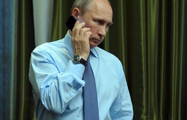 Путін зателефонував Порошенко…