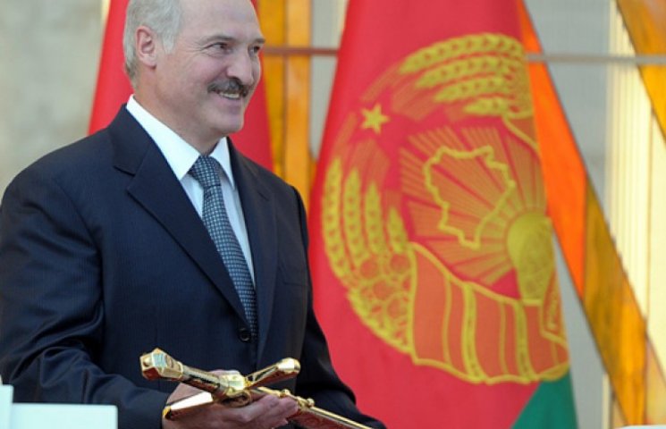 Лукашенко наказав відгородитися від Росі…