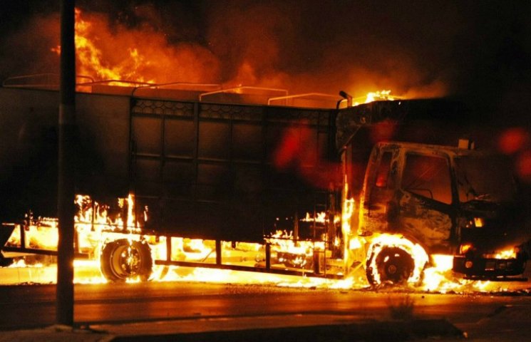 На Харківщині загорілася вантажівка ЗСУ…