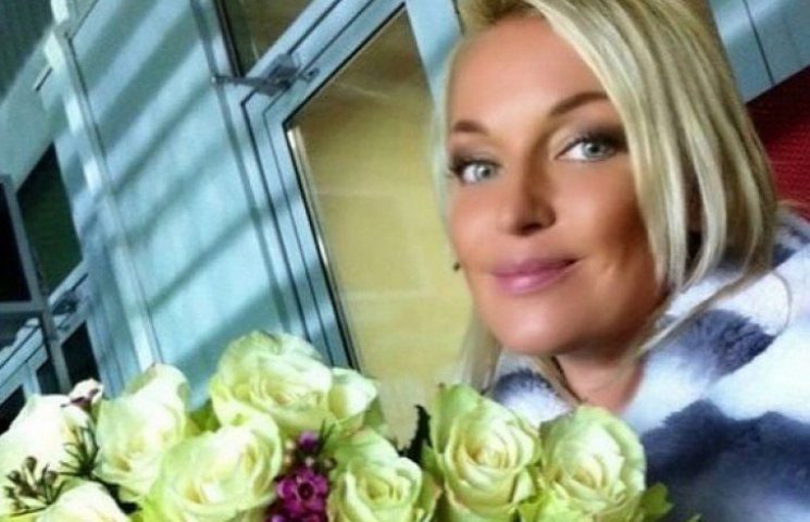 Анастасия Волочкова снялась обнаженной в рекламе спа-салона