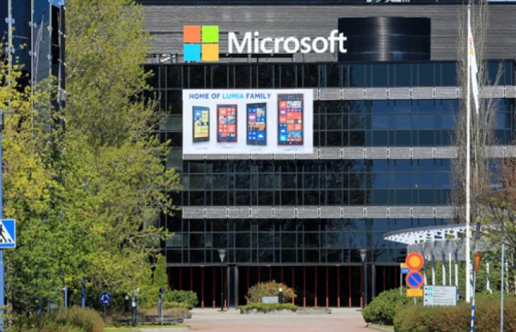 Microsoft знищить бренд Nokia…