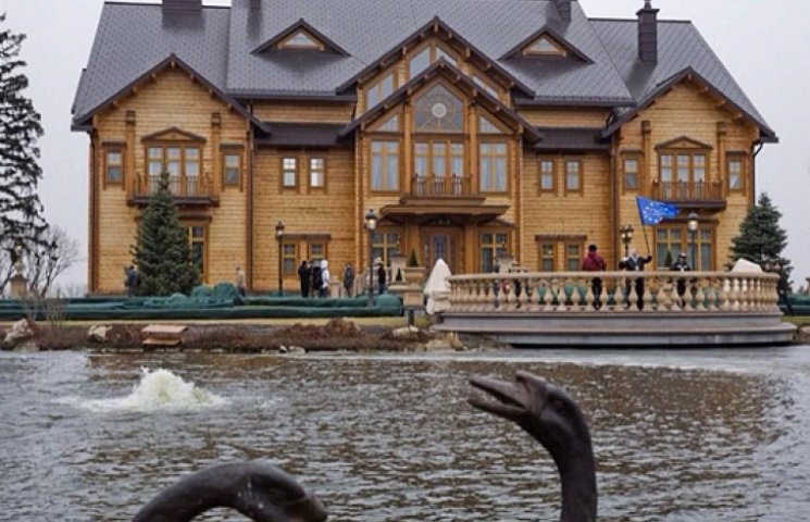 «Водяного» Януковича зняли з посади і по…