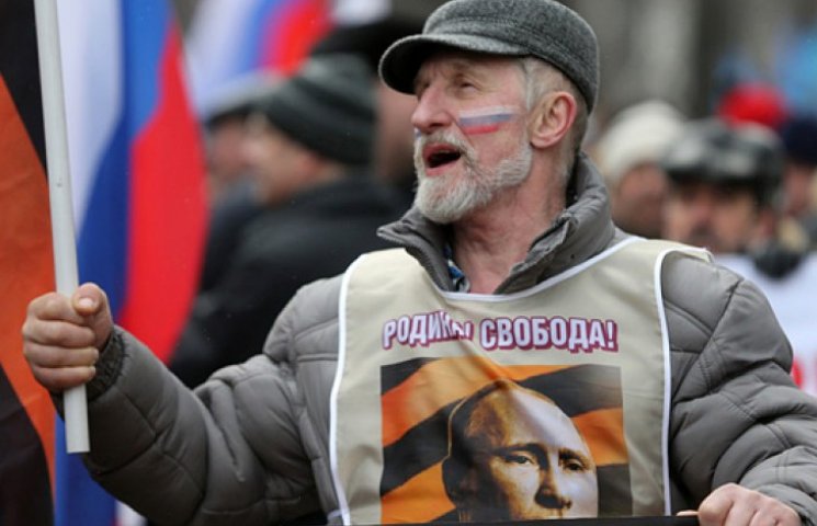 Россияне по-прежнему не хотят «марширова…