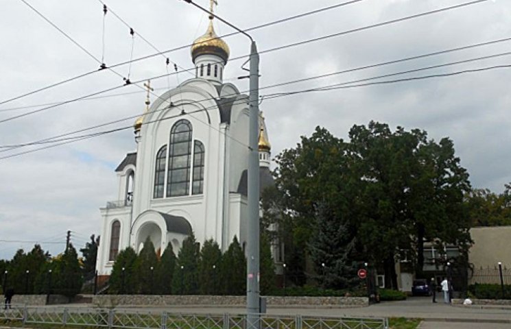 В Харькове на заборе церкви найден труп…