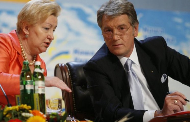 Нужно ли Ющенко бежать к "маме Вере"…