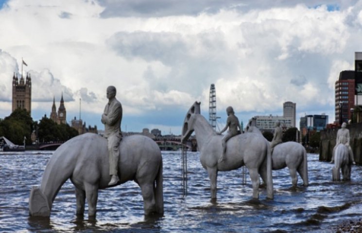В Лондоне появились скульптуры, которые…