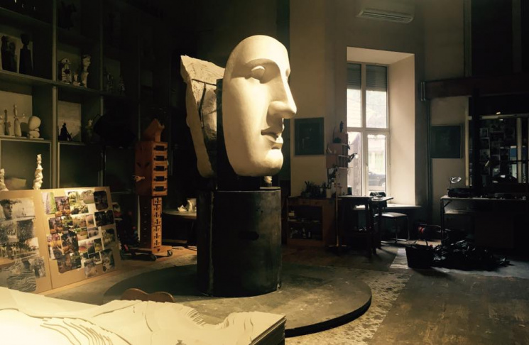 Одеський скульптор працює над новою комп…