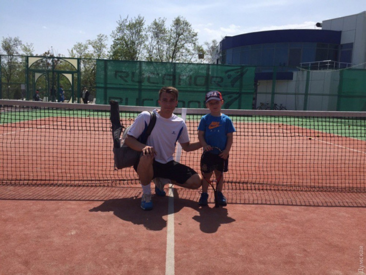 4-річний тенісист з Одеси потрапив в Кни…