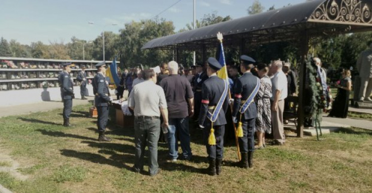 В Харькове похоронили героя Второй миров…