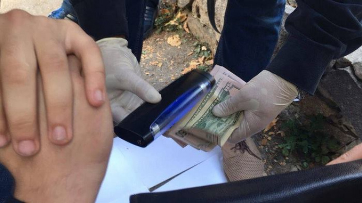 Депутат Уманської міськради обклав «даниною» більшість торговельних точок, орієнтованих на обслуговування хасидів