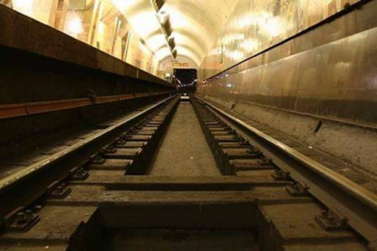 Харьковская подземка переплатит 5 млн гр…