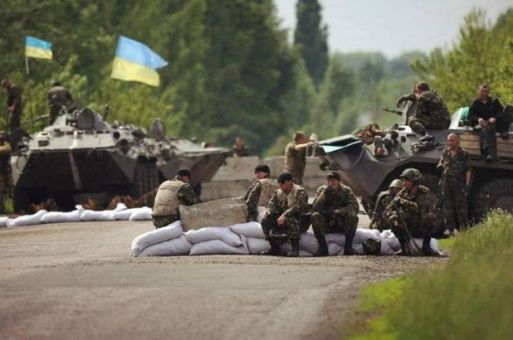Харьковские гвардейцы схватили в АТО бое…