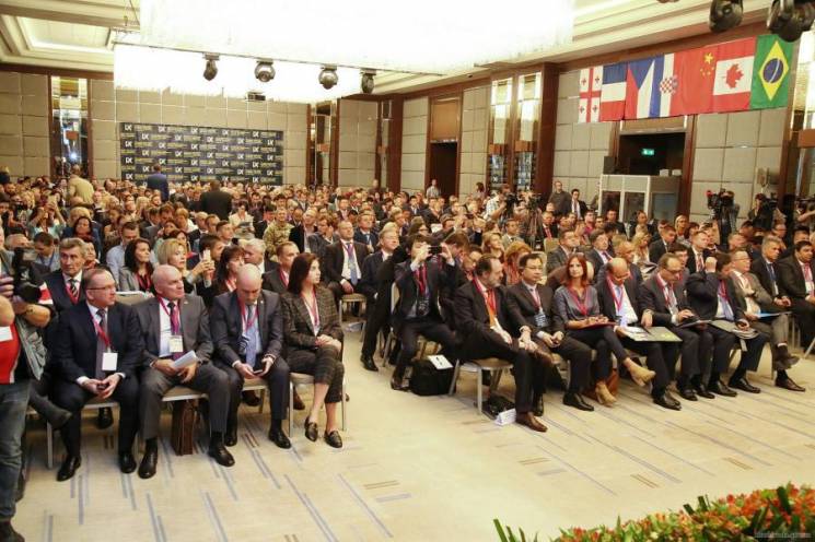 Экономический форум на Харьковщине посет…