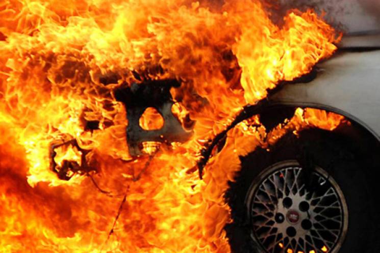В Ужгороде сгорел автомобиль…